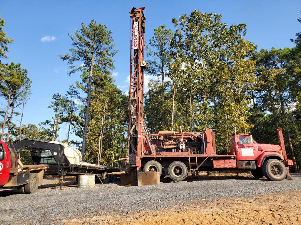 Jackson Farm Services Water Wells & Land Excavating in Clinton, Arkansas